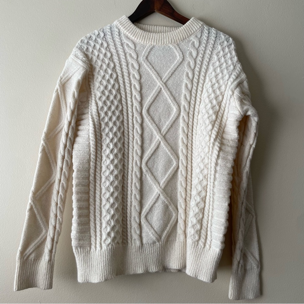 Aelfric Eden Cream Fisherman Cable Knit Sweater M Chunky